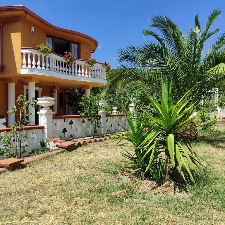 Villa Di Gioia Caccuri Exterior photo